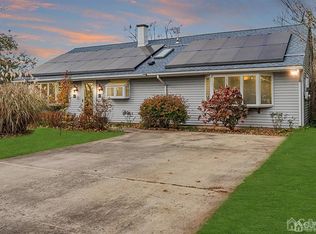 4 Charles Ter, Piscataway, NJ 08854