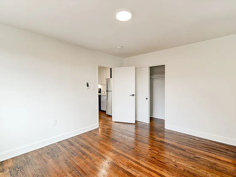 Elevated Northwest DC Living at The Pinnacle — Photo 51