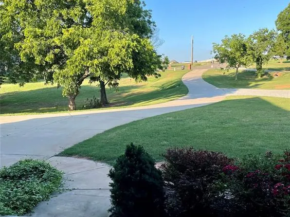 19998 Rolling Meadows Ln, Purcell, OK 73080