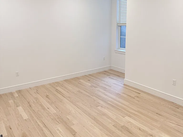 323 Union Blvd #2F — Photo 5
