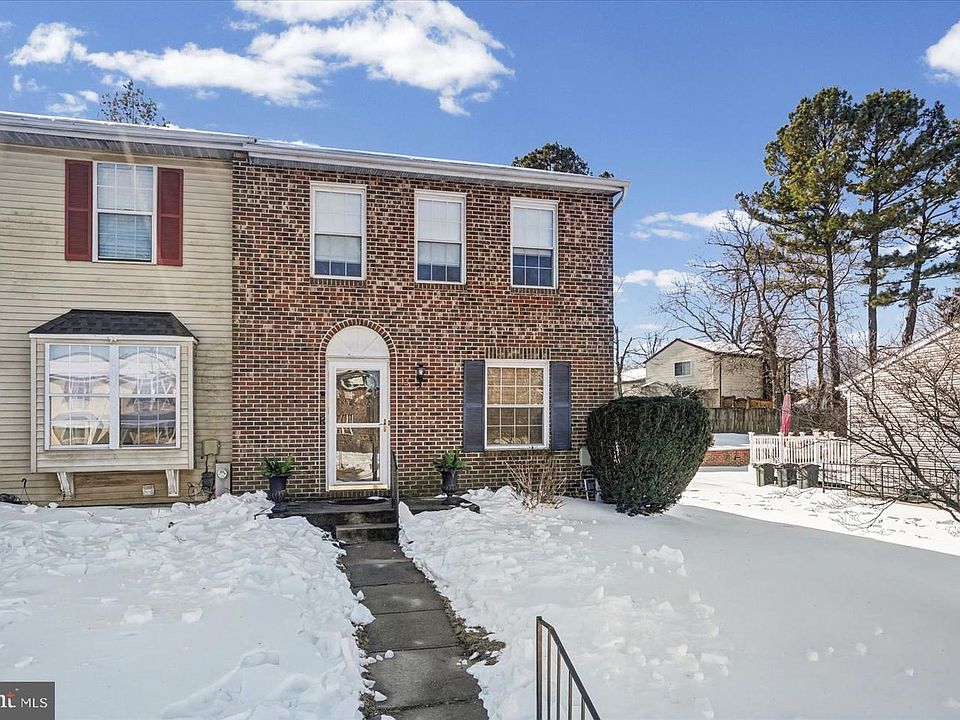 1st image of 13 Derwood Ct