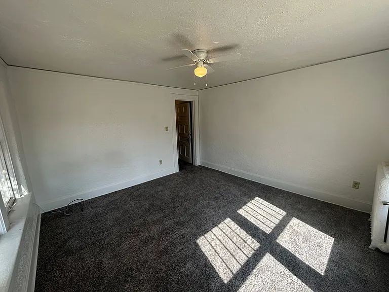 210 S. Weber Street — Photo 18