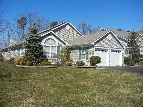 1st image of 10 Round Valley Ln