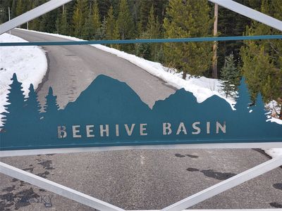Lower Beehive Rd, Gallatin Gateway, MT, 59730