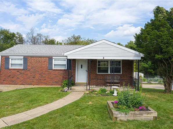 31 Highbury Rd, Cheswick, PA 15024