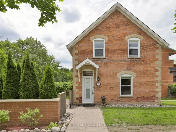 30 Wilson St #110, Markham, ON L3P 1N1