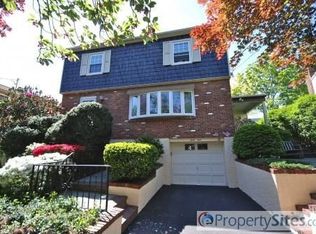 44 Howard Ave, Eastchester, NY 10709