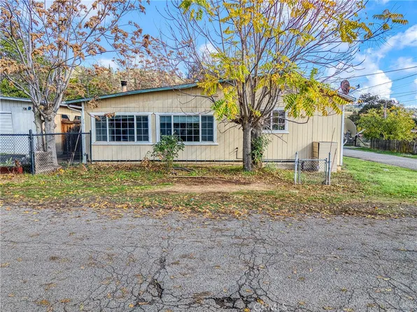 70 Shaul St, Clearlake Oaks, CA 95423