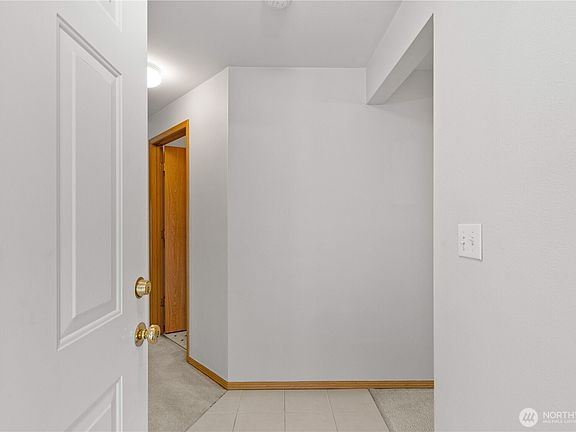 5th image of 1218 184th Street Ct E