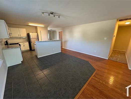 1st image of 9205 Lenox Dr