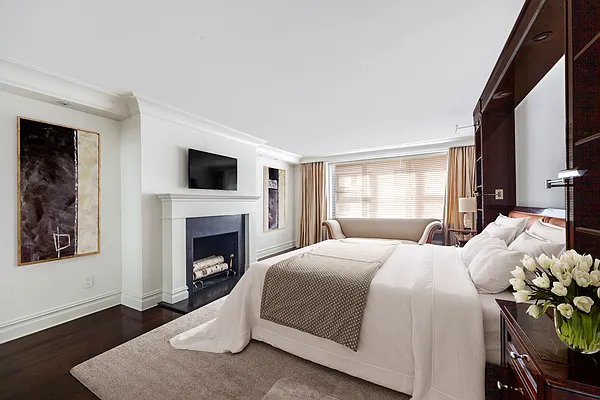 Sold by Brown Harris Stevens | media 6