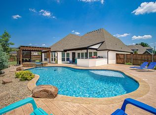 18517 Heritage Run Rd, Edmond, OK 73012