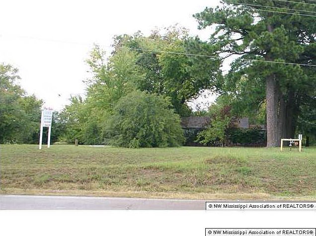 2nd image of 7596 Highway 178