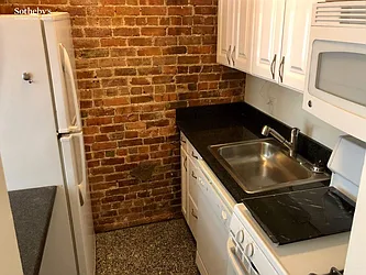 Rented by Sotheby's International Realty