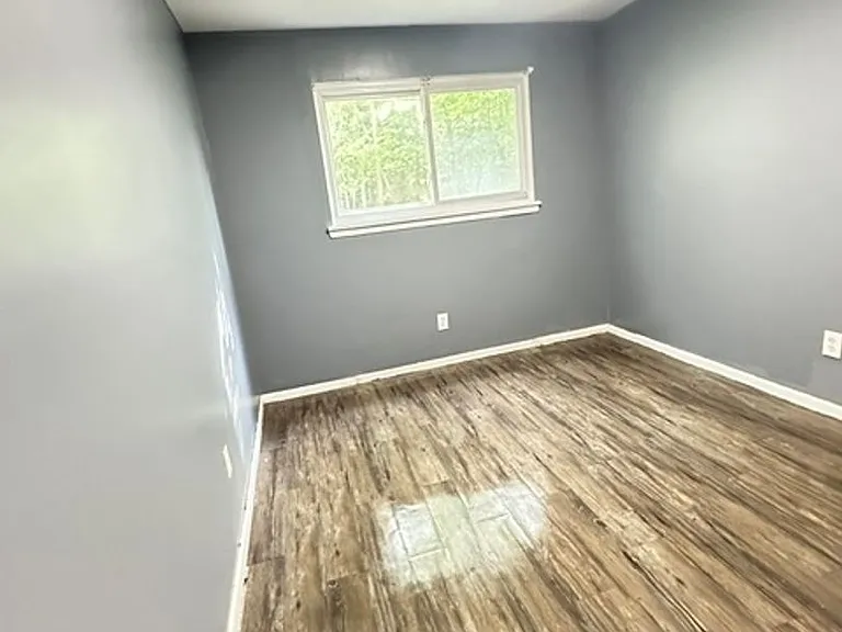 19970 Euclid Ave #5 — Photo 3