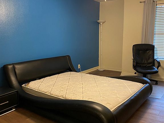 3rd image of 4777 Cedar Springs Rd APT 5B