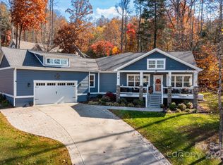 337 Olivet Ln, Fletcher, NC 28732