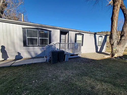 205 S Adin St Photo 1