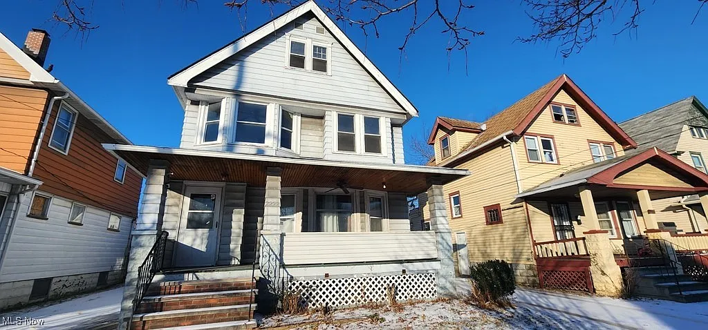 2222 W 100th St photo 1