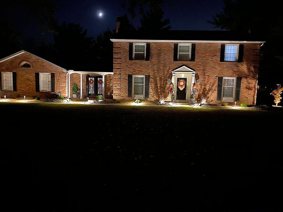 1st image of 3 Estates Ln W