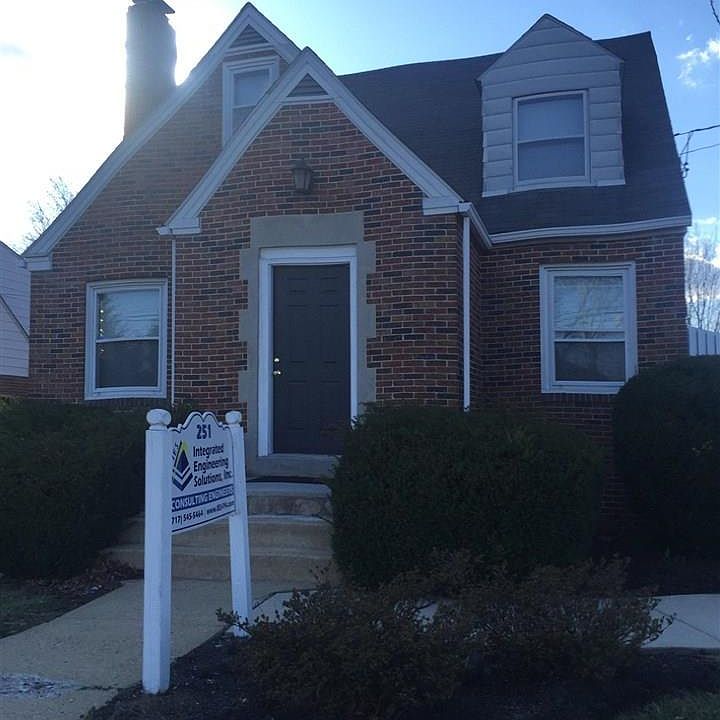 1st image of 3355 E 88th St