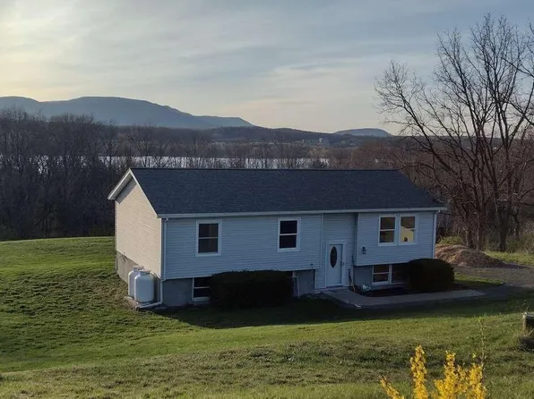 1316 Woods Road, Germantown, NY 12526