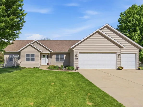 1002 9th St, Port Byron, IL 61278
