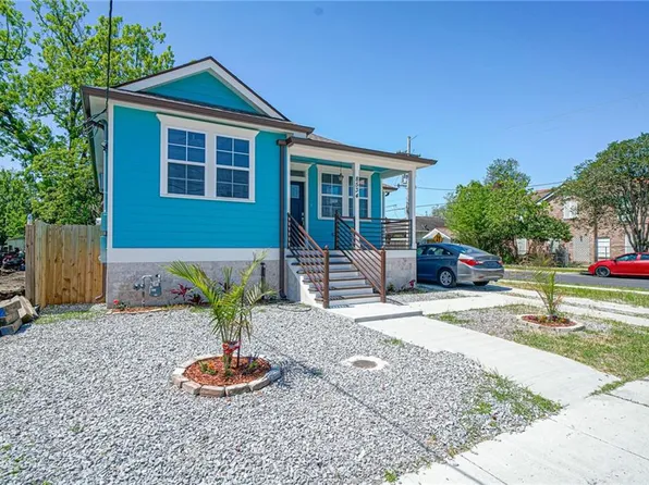 8534 Palm St, New Orleans, LA 70118