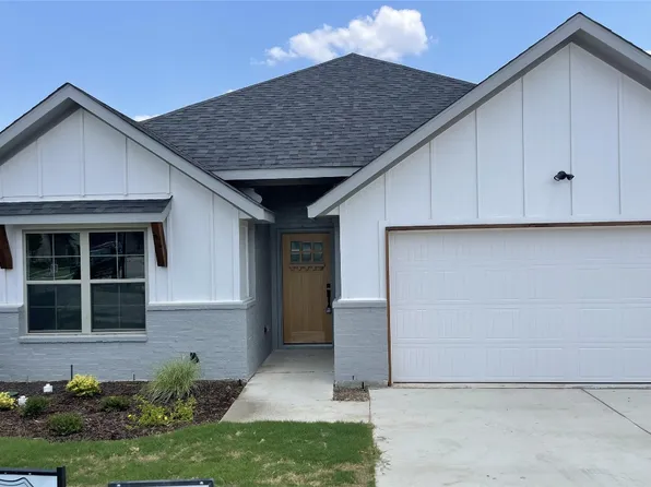 107 Ackers Turn, Corsicana, TX 75110