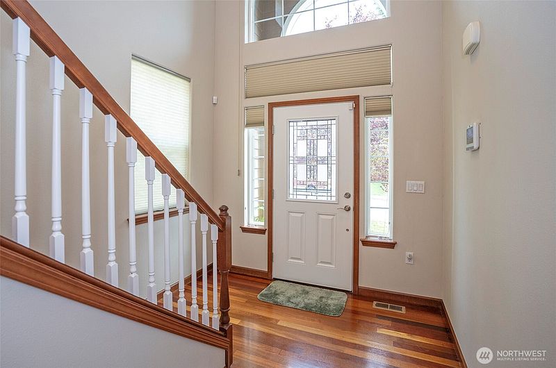 2nd image of 8301 183rd Avenue E