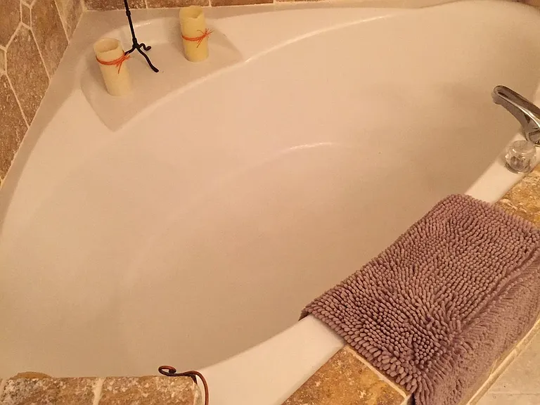 Garden tub