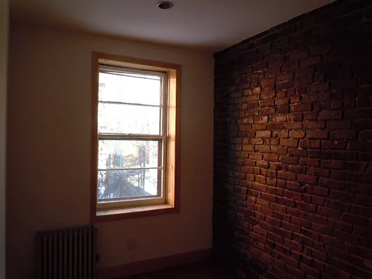 Rented by Brooklyn Heights Real Estate Inc | media 13