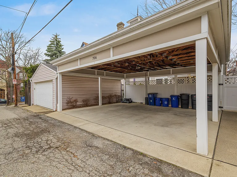 706 Ivy St #2 — Photo 33