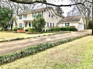 1105 E Goliad Ave, Crockett, TX 75835