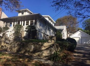 21 Hillcrest Ave, Methuen, MA 01844