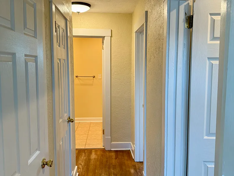 440 Eureka St — Photo 6