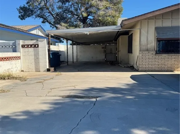 3200 Silver Saddle St, Las Vegas, NV 89169