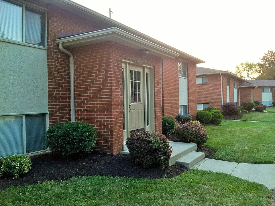 3369 Maize Rd