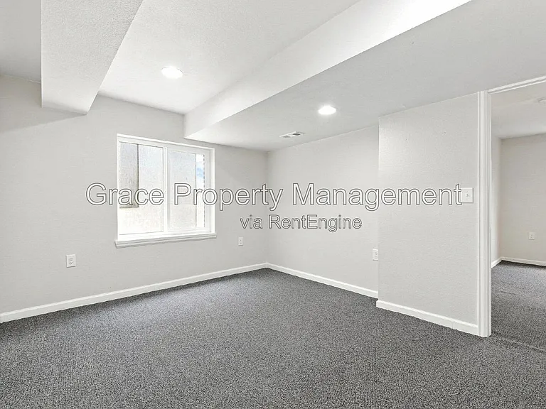 22447 E Dorado Pl — Photo 20