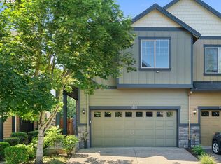 1418 NE Alexandria Pl, Hillsboro, OR