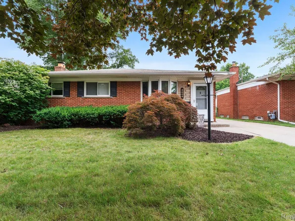 3608 Wall Ave, Allen Park, MI 48101