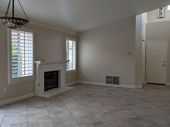 4th image of 8615 Barton St