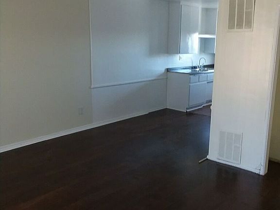 4th image of 7972 Norton Ave APT 08