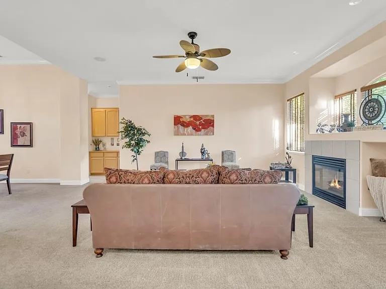1281 Lorden Ct — Photo 11