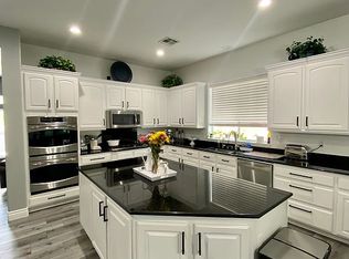6560 Gardenside St, Las Vegas, NV 89131