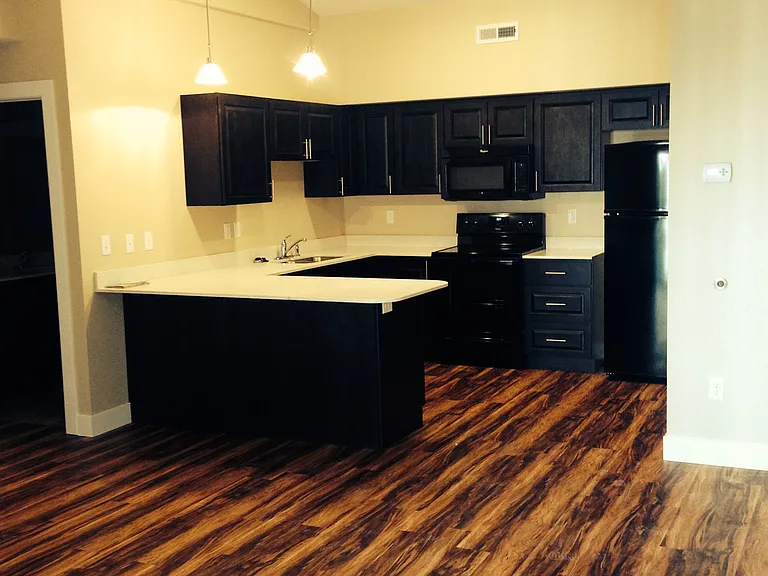 The Cove at Overlake — Photo 38