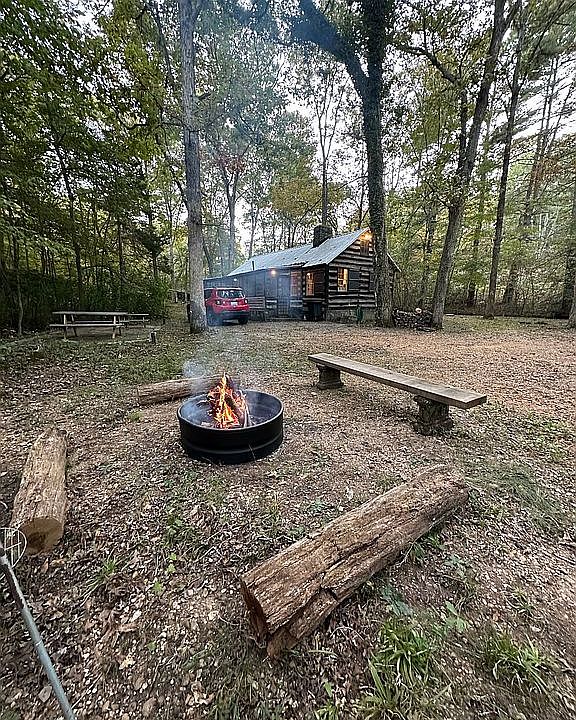 1st image of 1351 Resort Rd