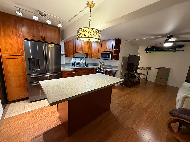 2609 Ala Wai Blvd #401 — Photo 2
