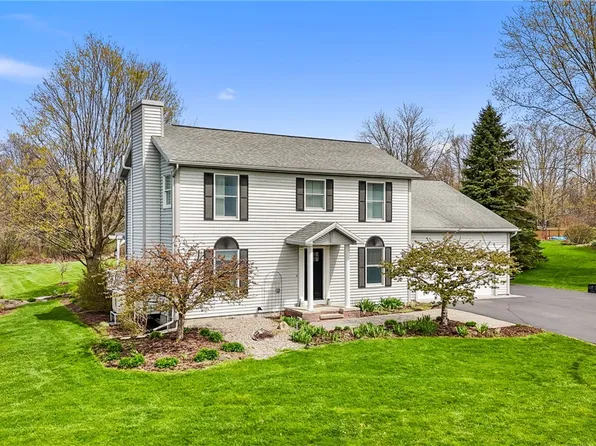 16 W Meadow Dr, Ithaca, NY 14850