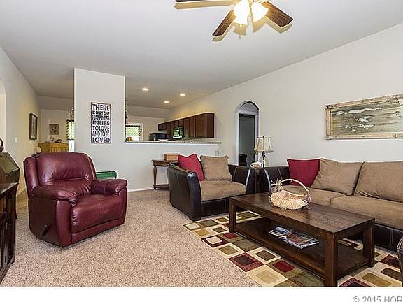 4th image of 1375 Panther Ln